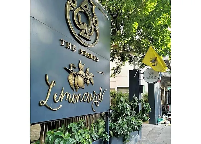 Collection O The Spades Hostal Bangkok